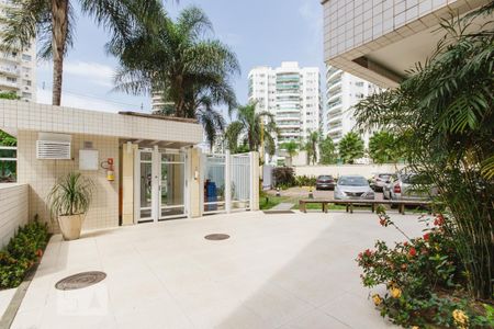 Apartamento à venda com 87m², 3 quartos e 1 vaga Apartamento à venda com 87m², 3 quartos e 1 vagaPortaria