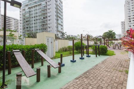 Apartamento à venda com 87m², 3 quartos e 1 vaga Apartamento à venda com 87m², 3 quartos e 1 vagaÁrea Comum