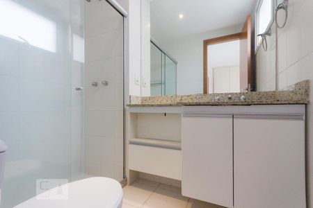Apartamento à venda com 87m², 3 quartos e 1 vaga Apartamento à venda com 87m², 3 quartos e 1 vagaBanheiro da Suíte 1