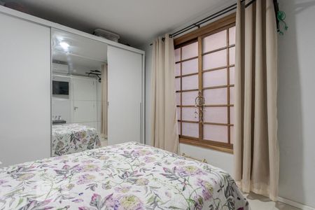 Suíte de apartamento para alugar com 1 quarto, 56m² em São João, Porto Alegre