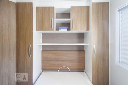 Apartamento à venda com 50m², 2 quartos e 1 vagaQuarto 02