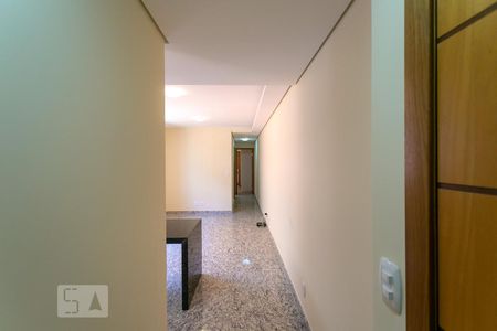Entrada de apartamento para alugar com 2 quartos, 100m² em Serra, Belo Horizonte