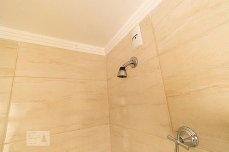 Banheiro de apartamento à venda com 2 quartos, 70m² em Centro, Canoas
