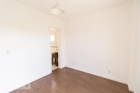 Suíte 1 de apartamento à venda com 2 quartos, 70m² em Centro, Canoas
