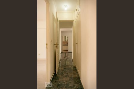 Corredor de apartamento à venda com 3 quartos, 80m² em Santana, São Paulo