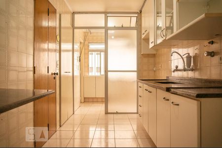 Apartamento à venda com 80m², 3 quartos e 1 vagaCozinha