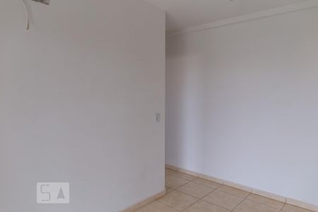 Sala de apartamento para alugar com 2 quartos, 58m² em Parque dos Bandeirantes, Ribeirão Preto
