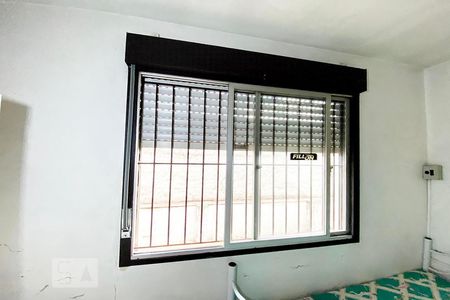 Casa à venda com 483m², 3 quartos e 8 vagas Casa à venda com 483m², 3 quartos e 8 vagasJanela do Quarto 2