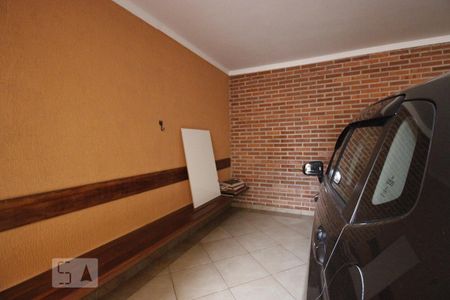 Casa à venda com 208m², 3 quartos e 4 vagasGaragem