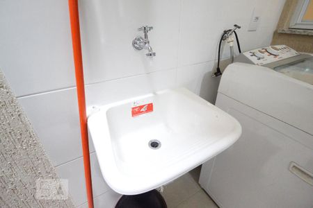 Apartamento para alugar com 38m², 2 quartos e sem vaga Apartamento para alugar com 38m², 2 quartos e sem vagaÁrea de serviço