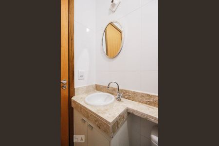 Apartamento para alugar com 38m², 2 quartos e sem vaga Apartamento para alugar com 38m², 2 quartos e sem vagaBanheiro