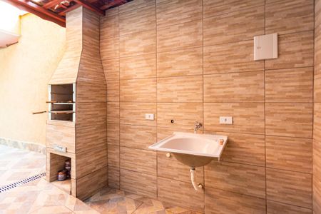 Casa para alugar com 165m², 2 quartos e 1 vaga Casa para alugar com 165m², 2 quartos e 1 vagaÁrea de Serviço