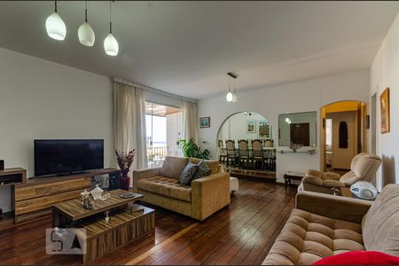 Sala de Estar de apartamento para alugar com 3 quartos, 144m² em Pituba, Salvador