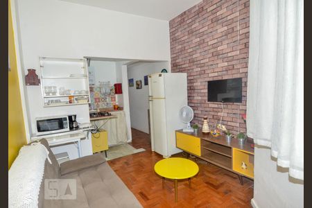 Sala de apartamento para alugar com 1 quarto, 45m² em Copacabana, Rio de Janeiro