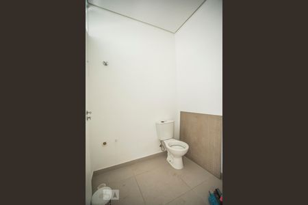 Casa à venda com 170m², 2 quartos e sem vagaLavabo