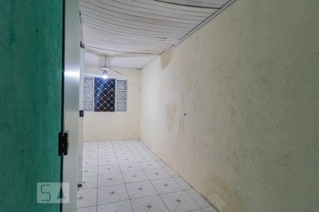 Quarto 1 de casa à venda com 2 quartos, 52m² em Protásio Alves, Porto Alegre