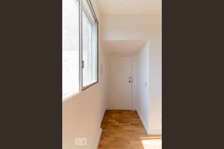 Sala - Entrada de apartamento para alugar com 1 quarto, 56m² em Vila Buarque, São Paulo