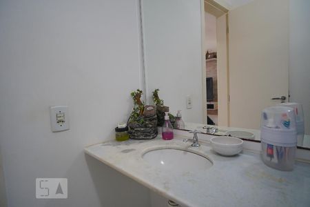 Apartamento à venda com 110m², 2 quartos e 1 vagaBanheiro Suite