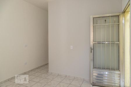 Casa para alugar com 60m², 2 quartos e sem vagaSala