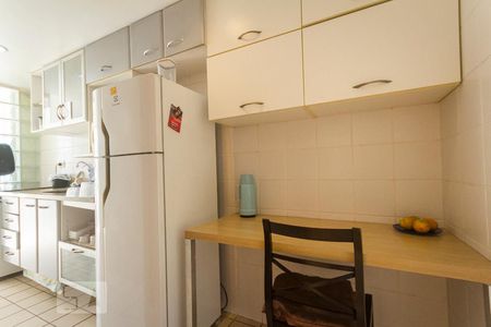 Apartamento para alugar com 64m², 2 quartos e 1 vaga Apartamento para alugar com 64m², 2 quartos e 1 vagaCozinha