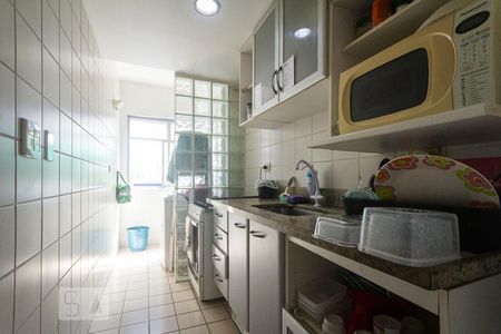 Apartamento para alugar com 64m², 2 quartos e 1 vaga Apartamento para alugar com 64m², 2 quartos e 1 vagaCozinha