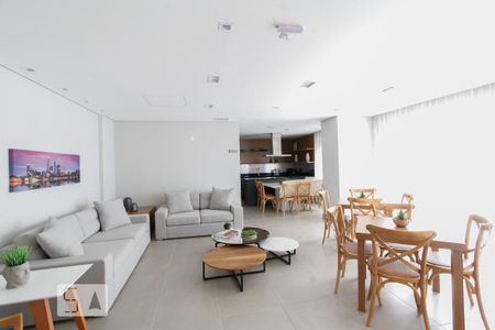 Apartamento para alugar com 26m², 1 quarto e sem vaga Apartamento para alugar com 26m², 1 quarto e sem vagaÁrea comum - Salão de festas