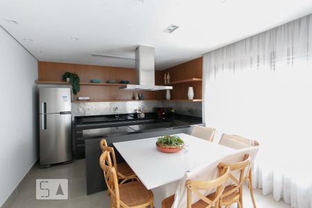 Apartamento para alugar com 26m², 1 quarto e sem vaga Apartamento para alugar com 26m², 1 quarto e sem vagaÁrea comum - Salão de festas