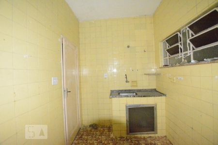 Apartamento à venda com 75m², 3 quartos e sem vagaCozinha