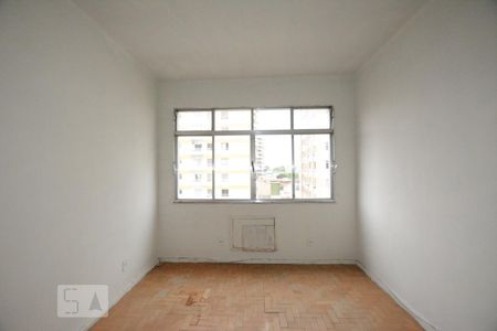 Apartamento à venda com 75m², 3 quartos e sem vagaQuarto 2