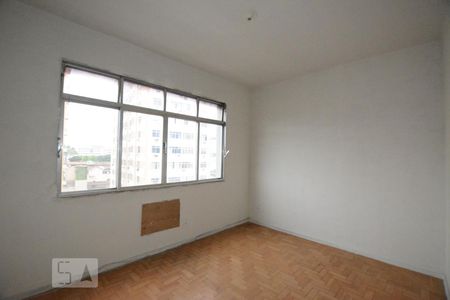 Quarto 1 de apartamento à venda com 3 quartos, 75m² em Olaria, Rio de Janeiro