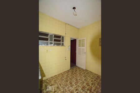 Apartamento à venda com 75m², 3 quartos e sem vagaCozinha