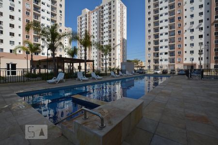 Apartamento para alugar com 45m², 2 quartos e 1 vagaÁrea comum - Piscina