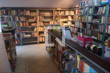 Casa à venda com 280m², 3 quartos e 4 vagasSotão