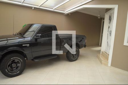 Casa à venda com 280m², 3 quartos e 4 vagasGaragem