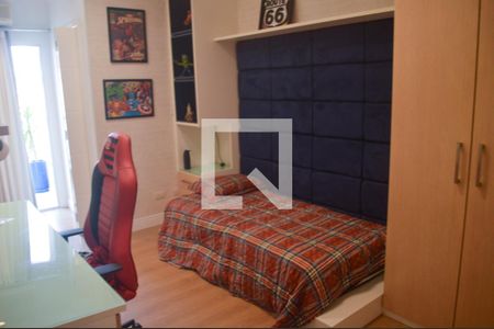 Casa à venda com 280m², 3 quartos e 4 vagasSuíte 2