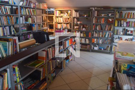 Casa à venda com 280m², 3 quartos e 4 vagasSotão