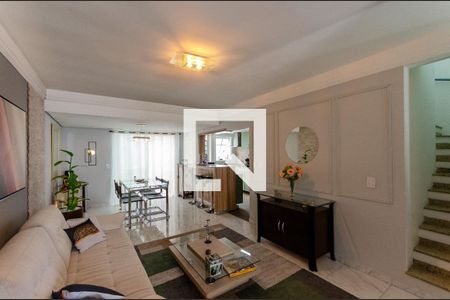 Casa de Condomínio à venda com 3 quartos, 246m² em Parque Sao Domingos, São Paulo