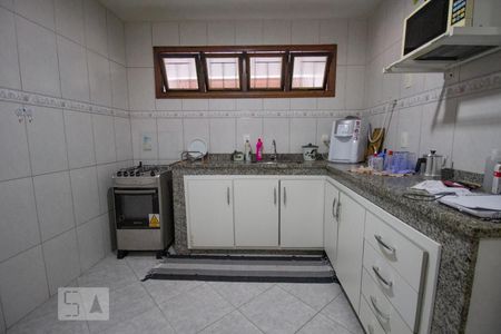 Casa à venda com 200m², 4 quartos e 1 vagaCozinha