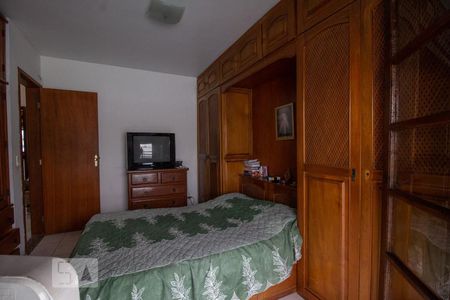 Casa à venda com 200m², 4 quartos e 1 vagaQuarto 3