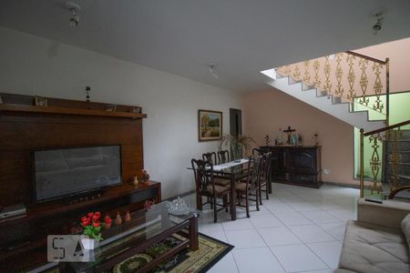 Sala de casa à venda com 4 quartos, 200m² em Taquara, Rio de Janeiro