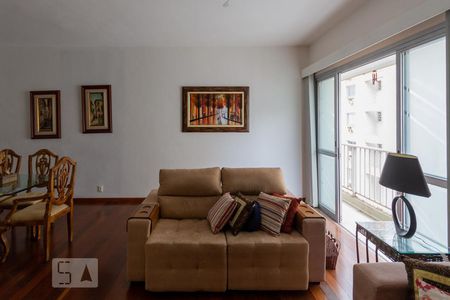 Apartamento à venda com 123m², 3 quartos e 2 vagasSala