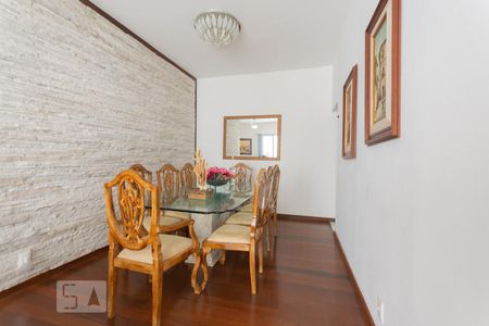 Apartamento à venda com 123m², 3 quartos e 2 vagasSala