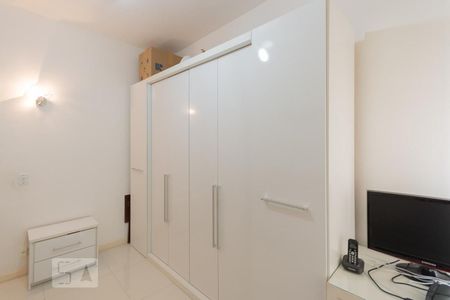 Apartamento à venda com 123m², 3 quartos e 2 vagasQuarto 2