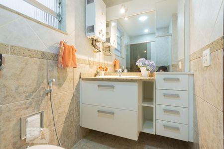 Apartamento à venda com 123m², 3 quartos e 2 vagasBanheiro