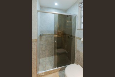 Apartamento à venda com 123m², 3 quartos e 2 vagasBanheiro