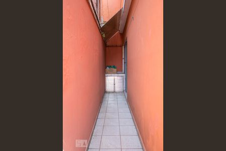 Casa à venda com 114m², 3 quartos e sem vagaCorredor externo