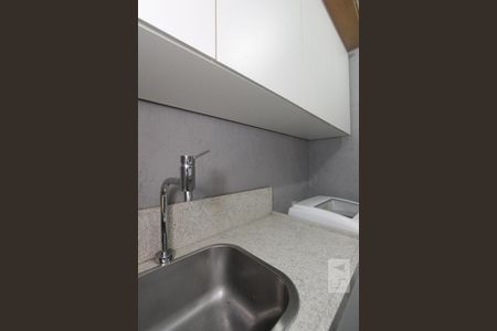 Apartamento para alugar com 106m², 2 quartos e sem vagaAREA DE SERVIÇO