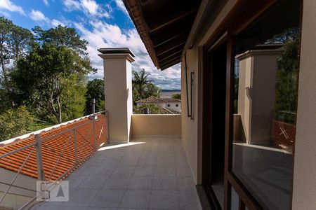 Casa à venda com 198m², 3 quartos e 2 vagasSacada Terceiro andar