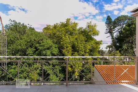 Casa à venda com 198m², 3 quartos e 2 vagasSacada Terceiro andar