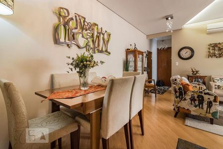 Dormitório3 de apartamento à venda com 3 quartos, 98m² em Santana, Porto Alegre
